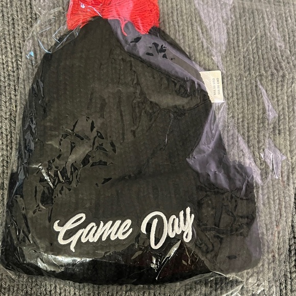 Anthropologie The Wild Collective Floral Beanie Black main image 5